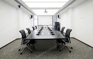 辦公家具的選擇要注重實(shí)用性,這是首要原則